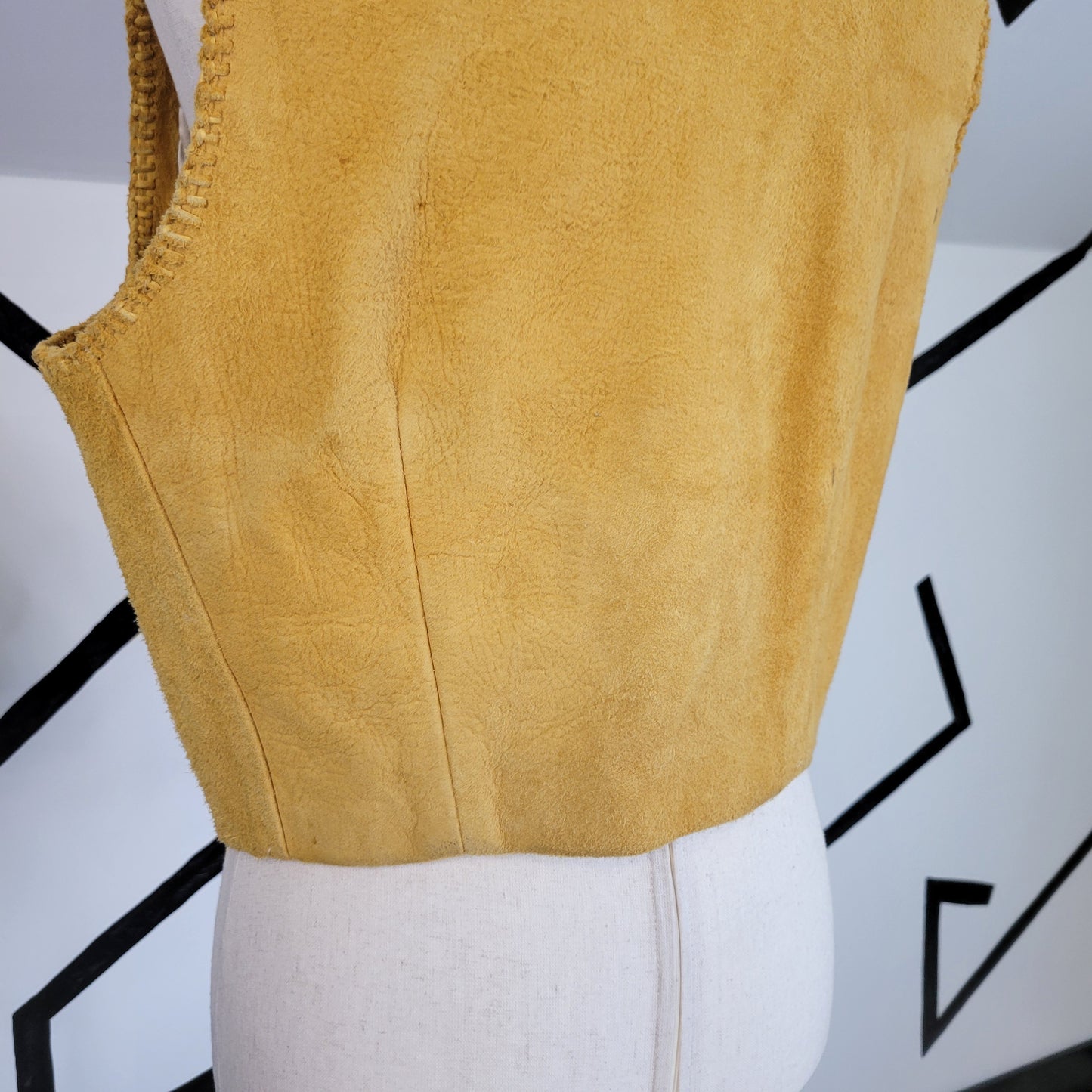 Vintage Wyoming Fur and Leather Company Genuine Suede Leather Vest - medium