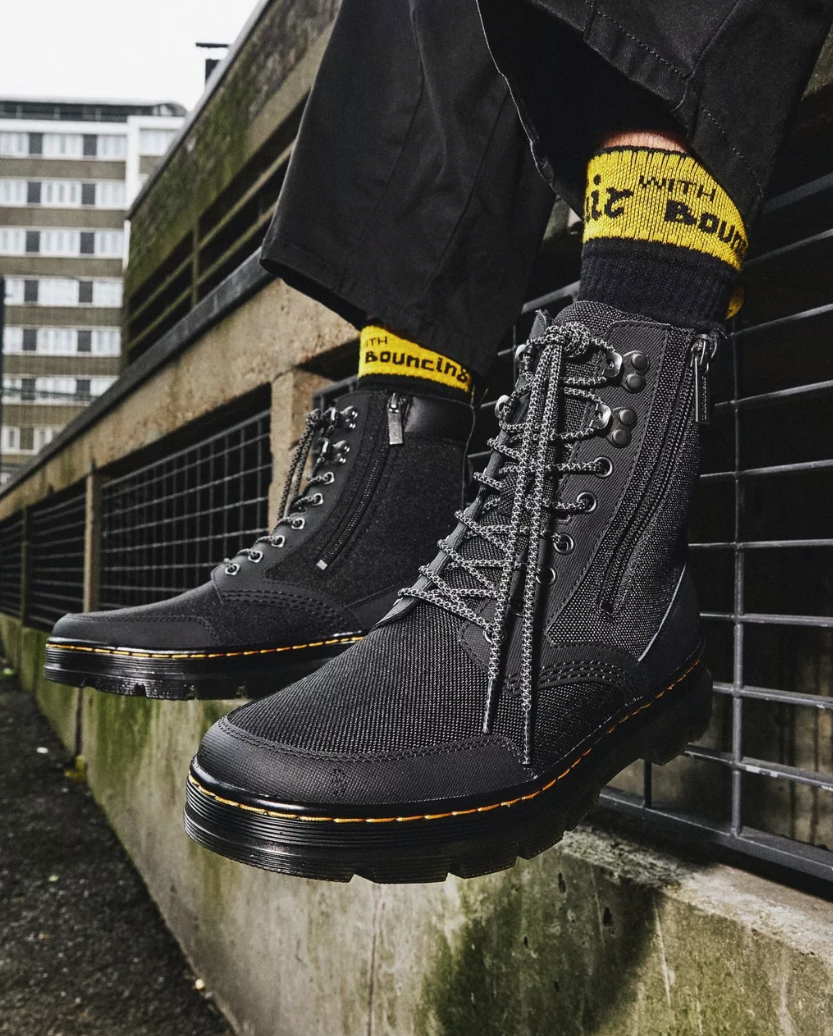 Dr Martens Combs Zip Casual Boots in Black (New) - M8 W9