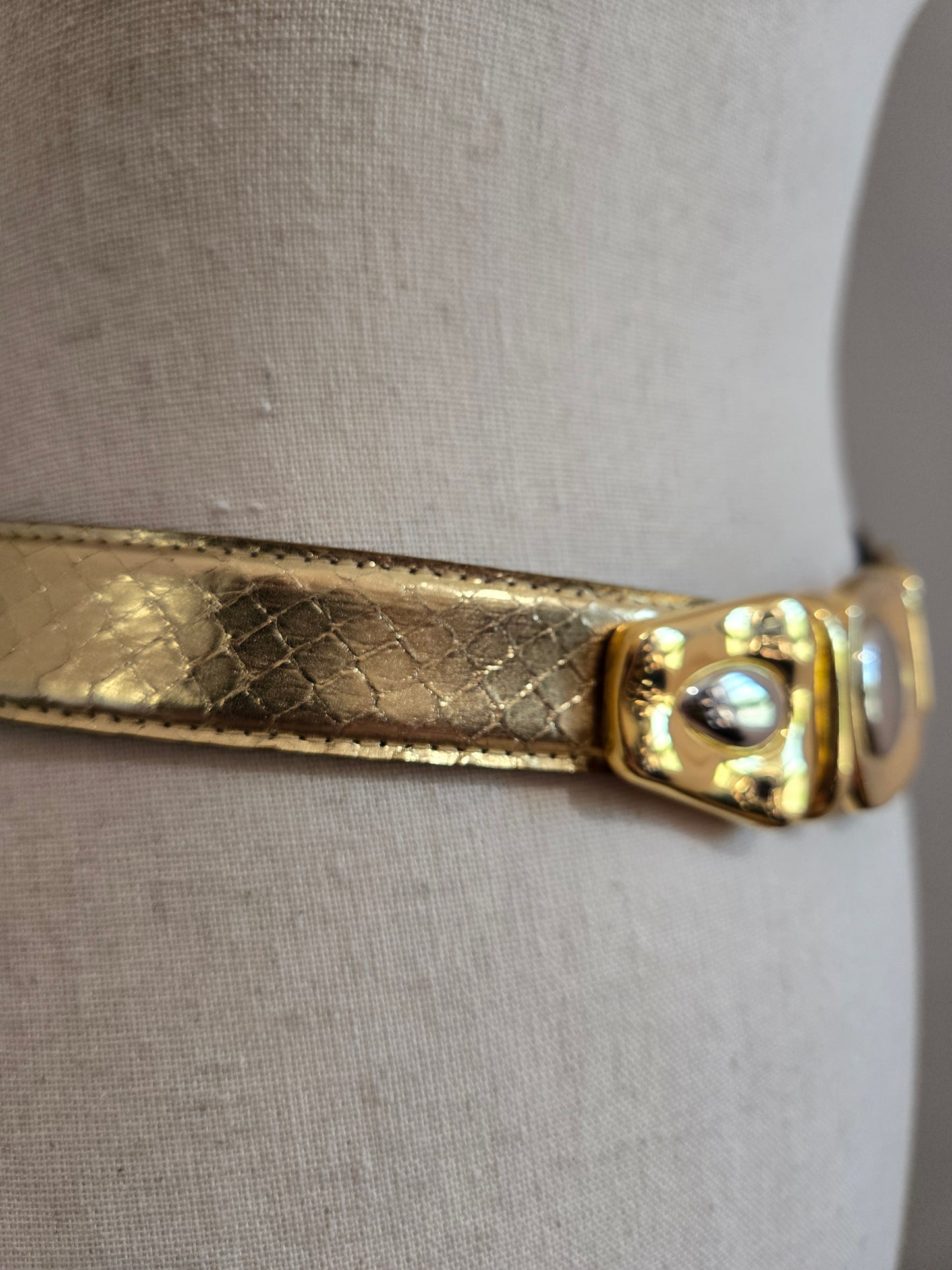 Sunco Vintage Gold Snakeskin Belt with Mixed Metal Decoration - W27-29"