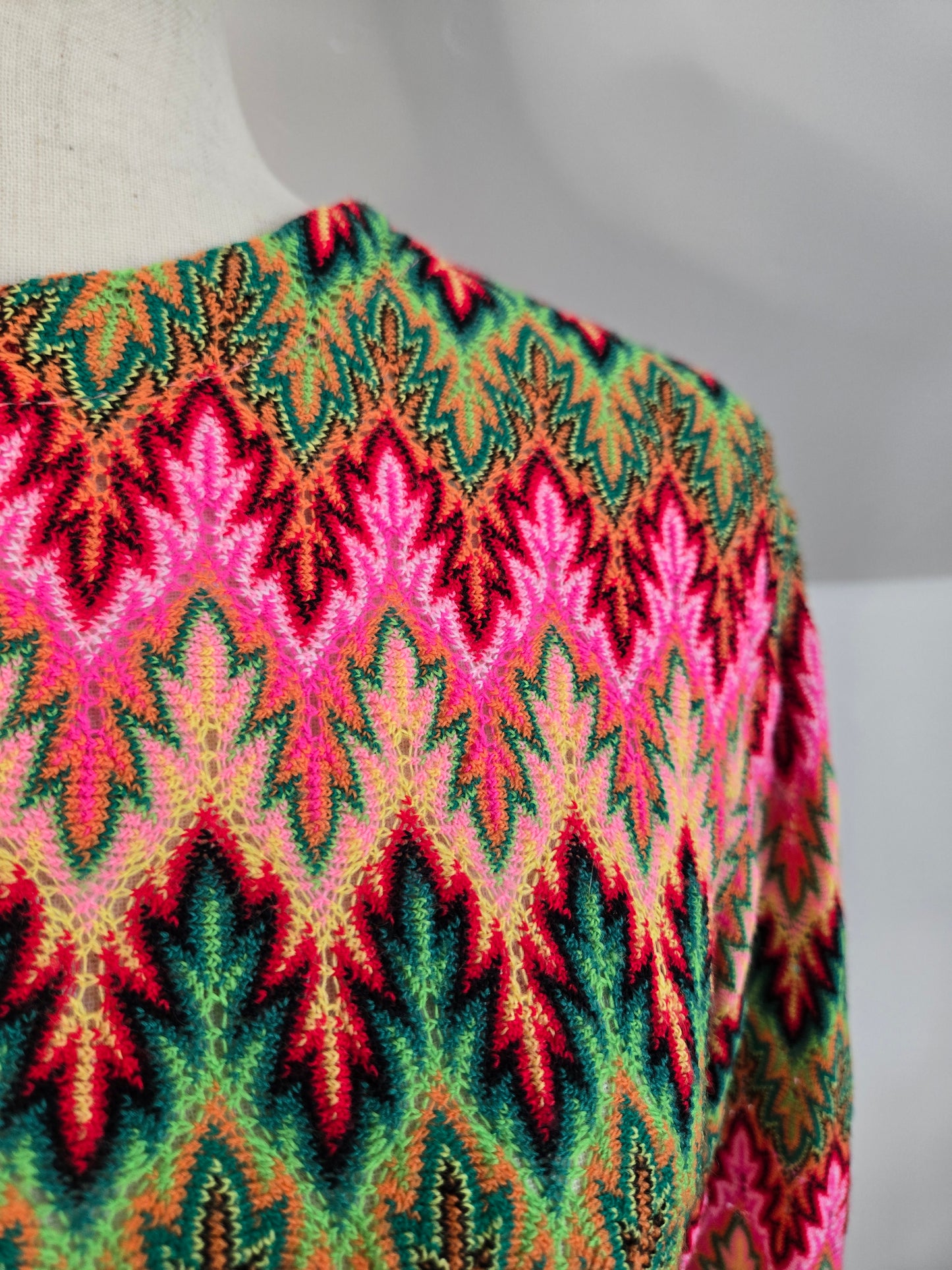 Miss Holly Vintage 70s Crochet Zig Zag Top Made in Japan - medium