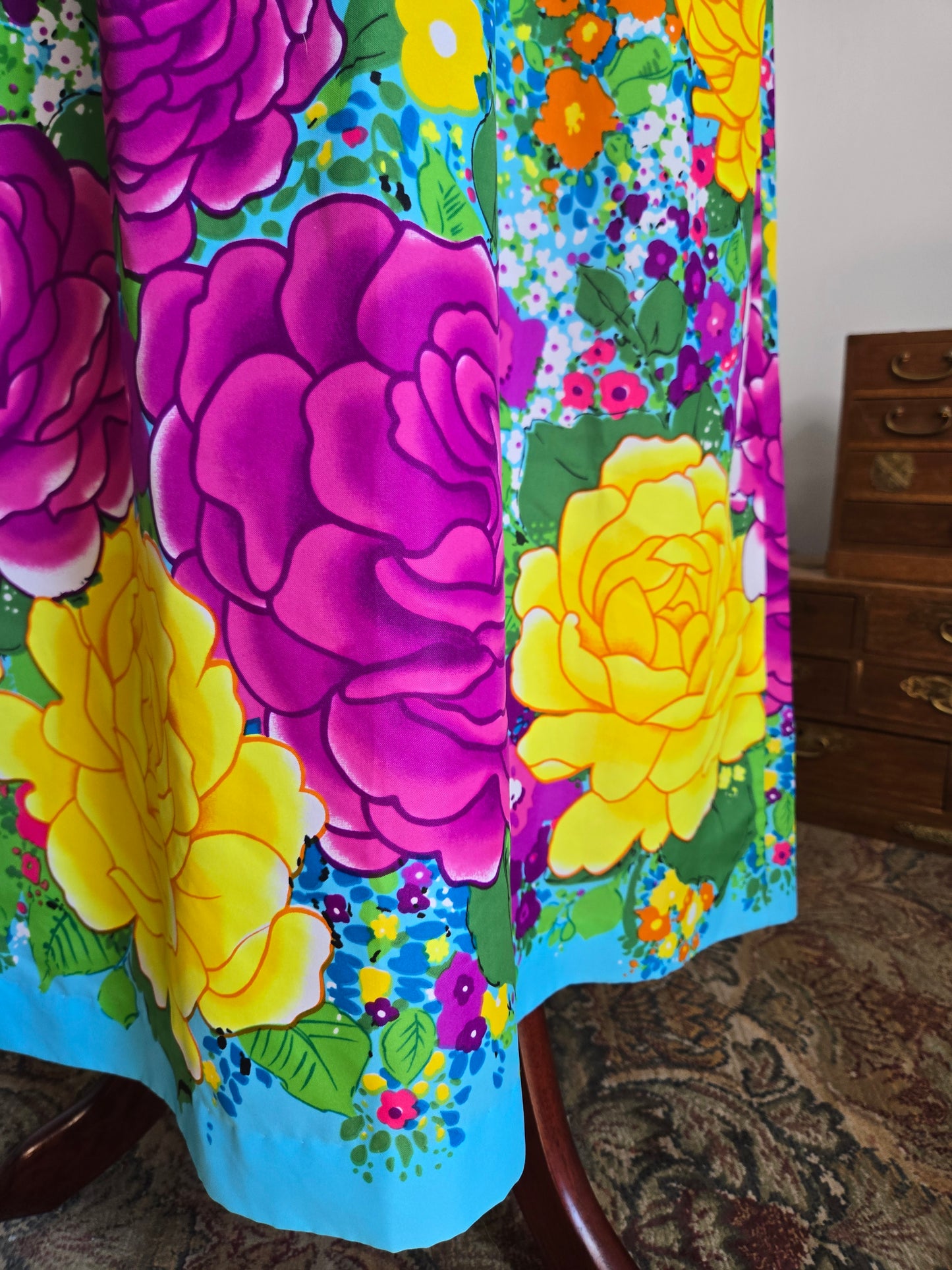 Hilo Hattie by Evelyn Margolis Vintage 70s Flower Power Dress - Small