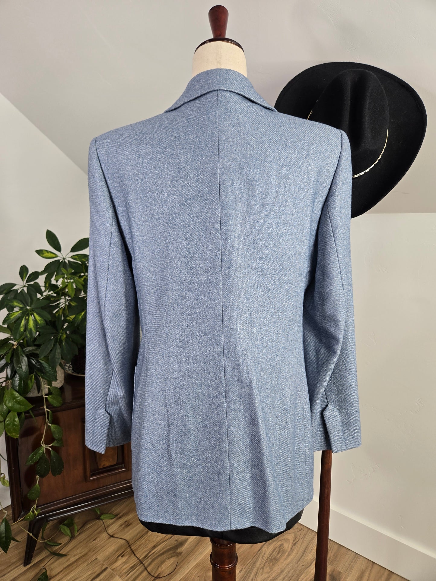 Escada Cashmere and Silk Made in Germany Vintage Blazer - large