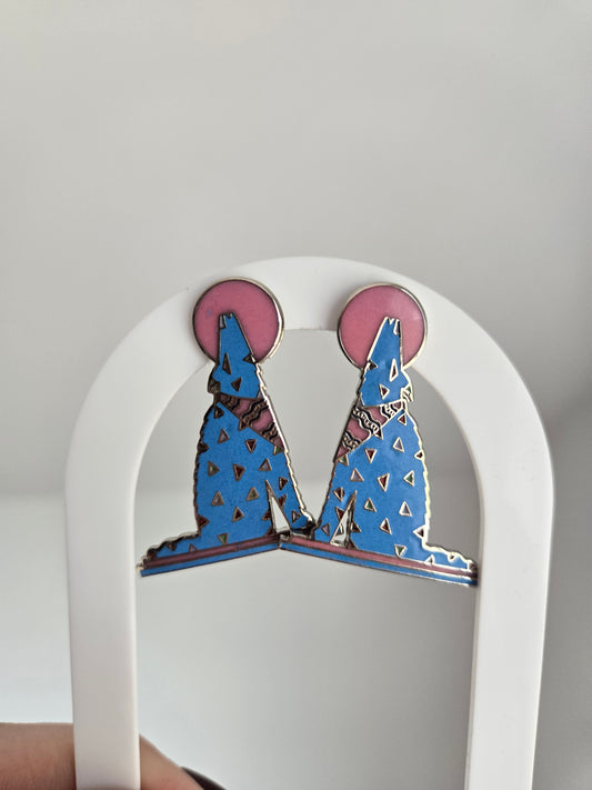 Signed Howling at the Moon Coyote Earrings - Pierced