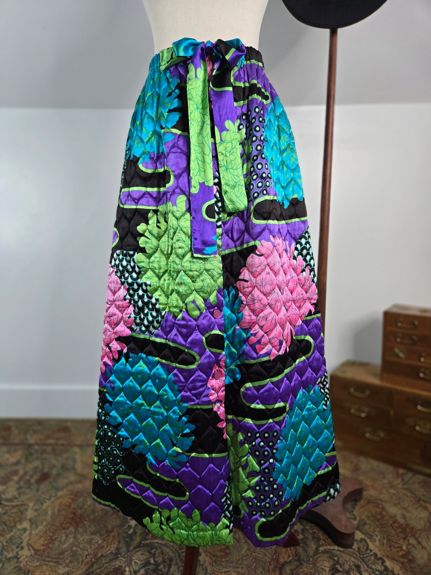 Penney's Loungewear Vintage 70s Dayglo Quilted Skirt - S/M/L