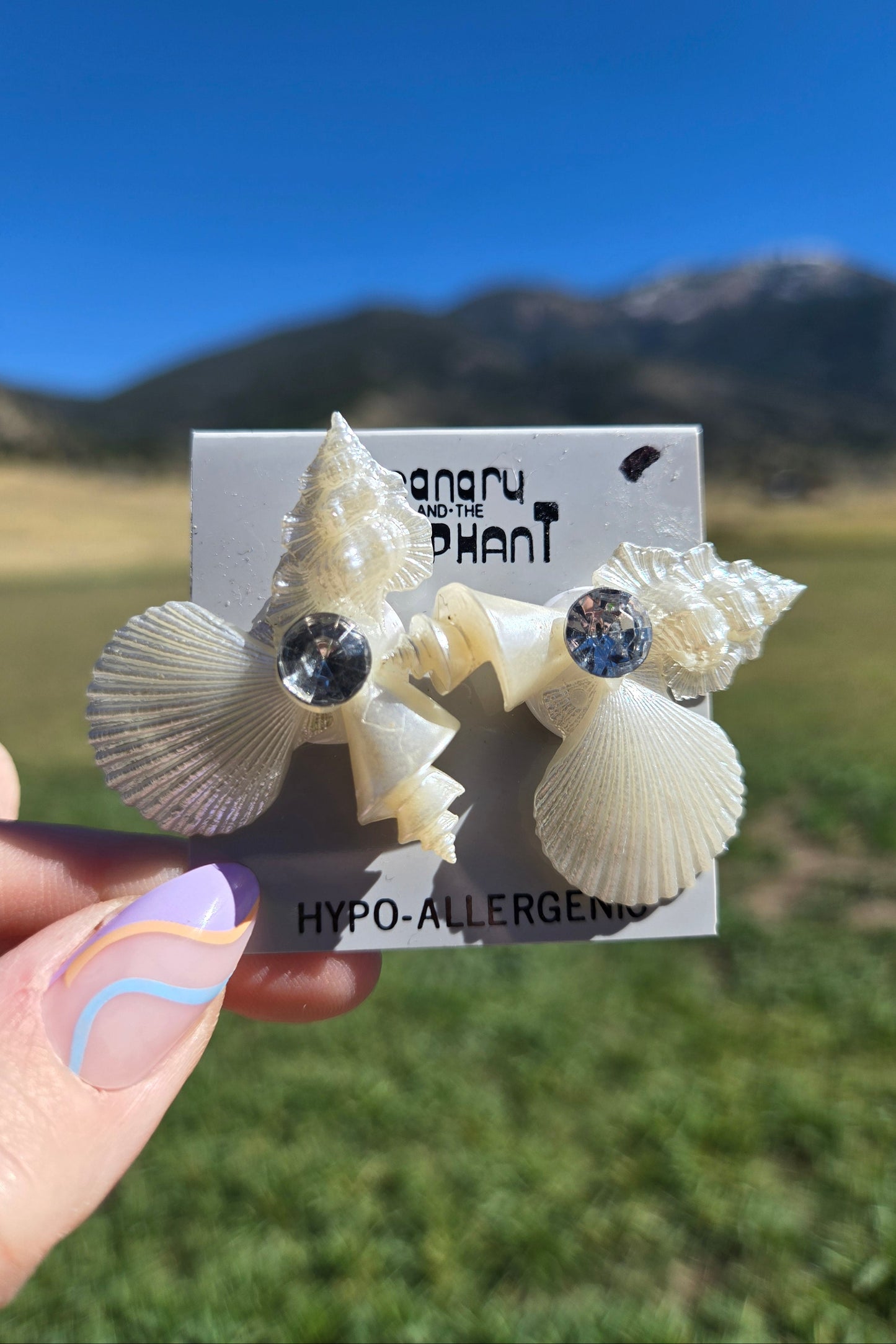 The Canary and the Elephant Deadstock Seashell and Rhinestone Earrings