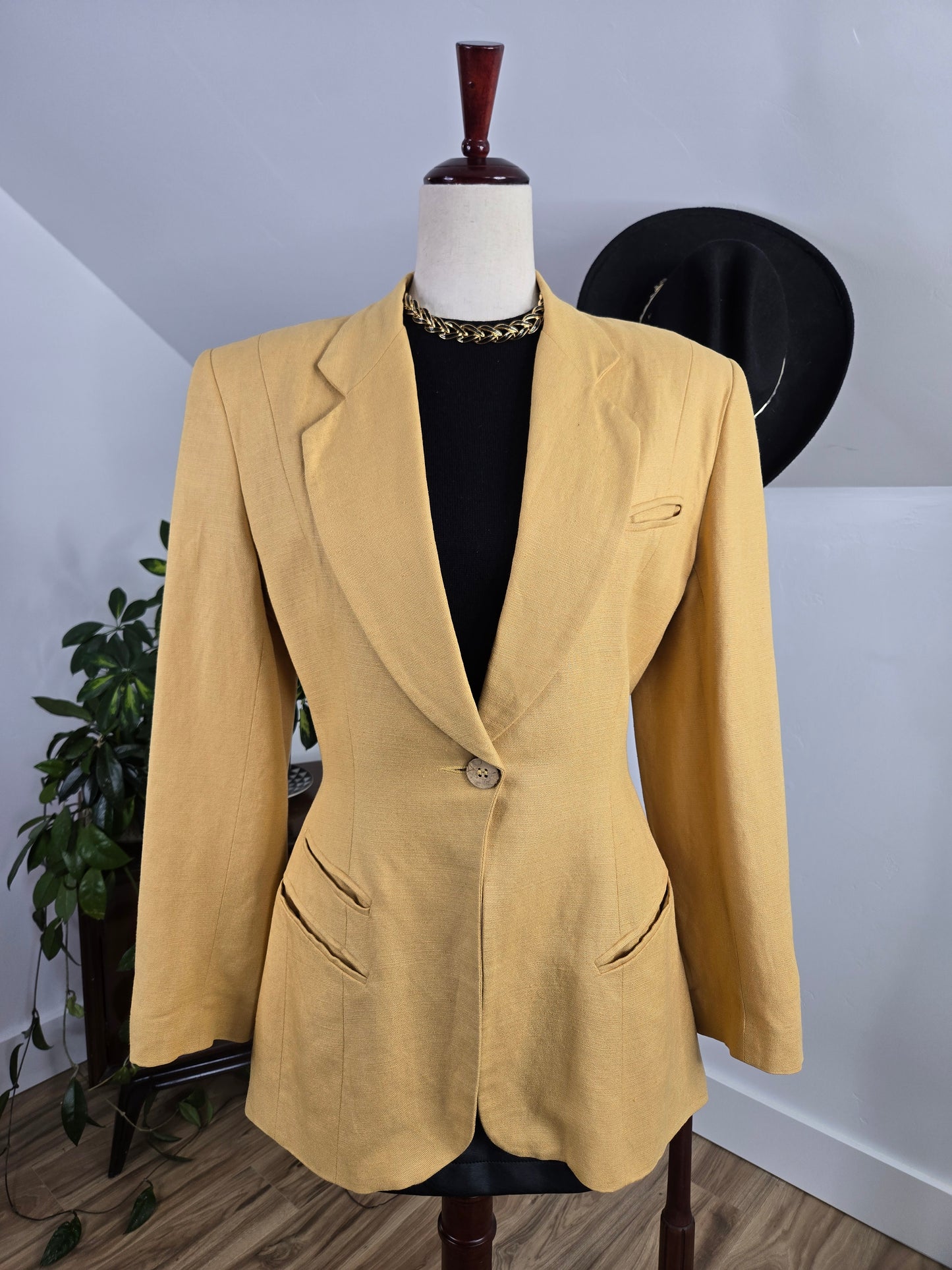 Moschery Vintage Mustard Yellow Linen Peplum Back Blazer - medium