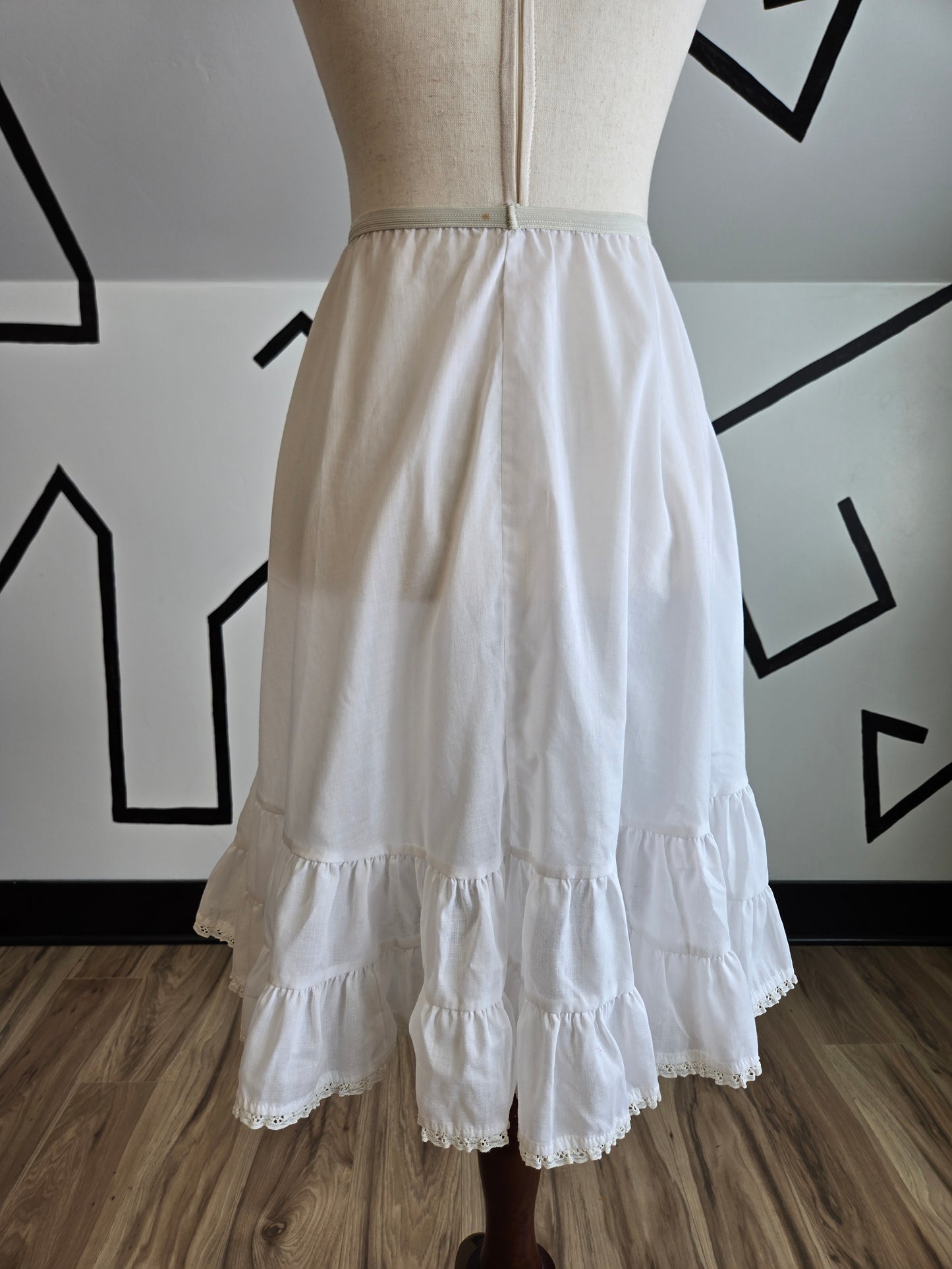 Vintage Edwardian Style Shorter White Cotton Blend Muslin Petticoat - small