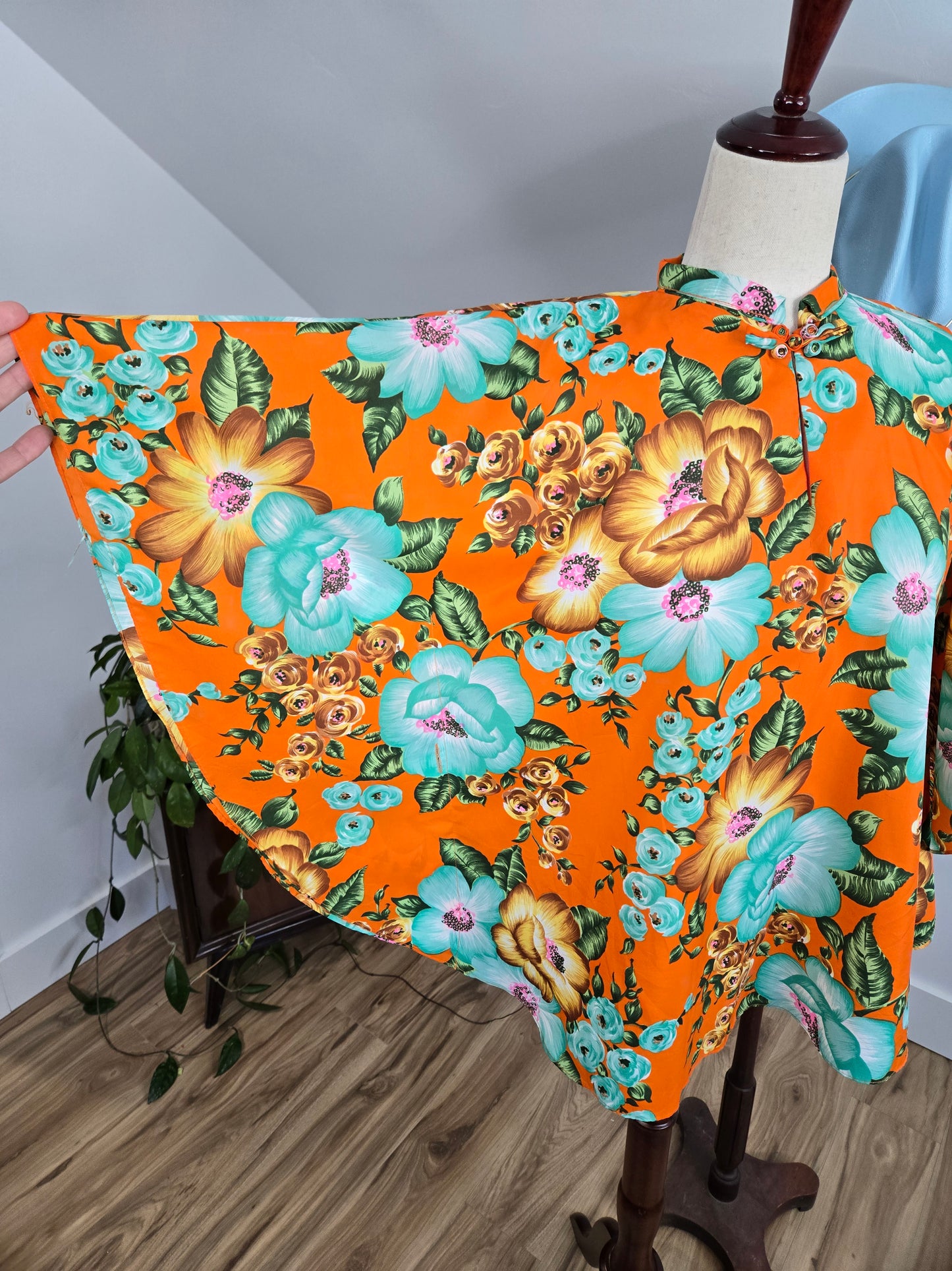 Vintage Dayglo Hawaiian Print Halftan Top - large