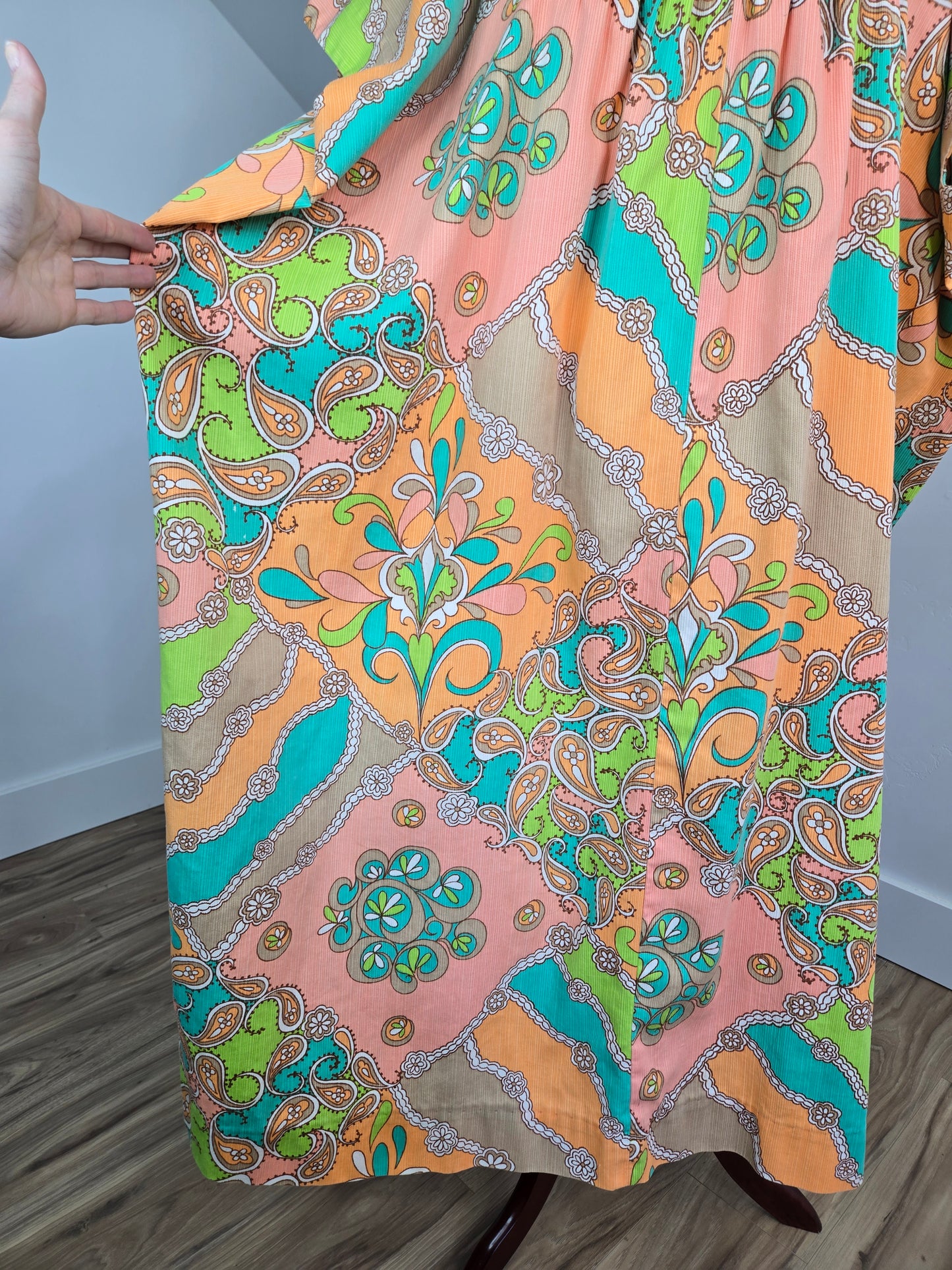 Neon and Pastel Psychedelic Print 1960s Kaftan - OS