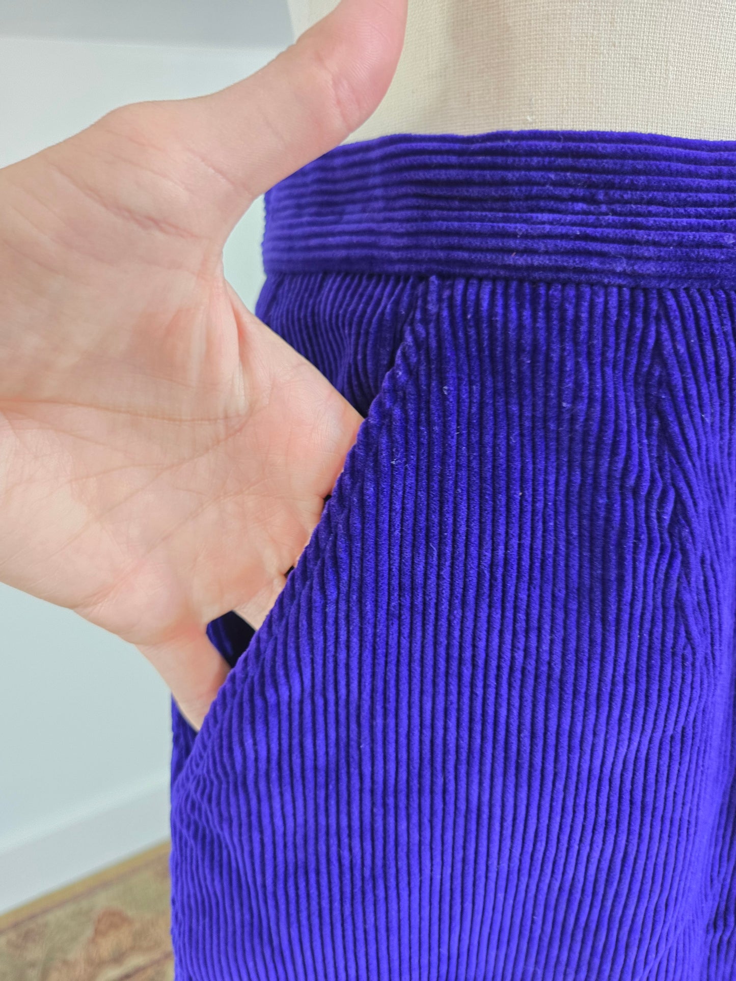 Liz Sport Vintage Purple Cotton Corduroy Skirt - small
