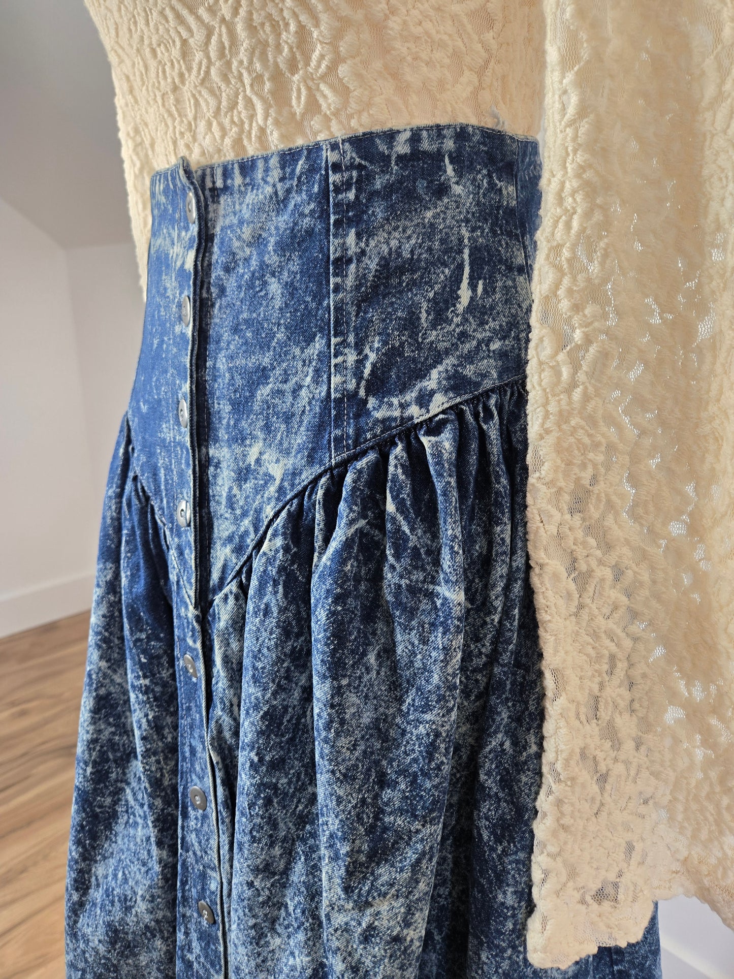 Good Things of California Vintage Acid Wash Denim Skirt - small