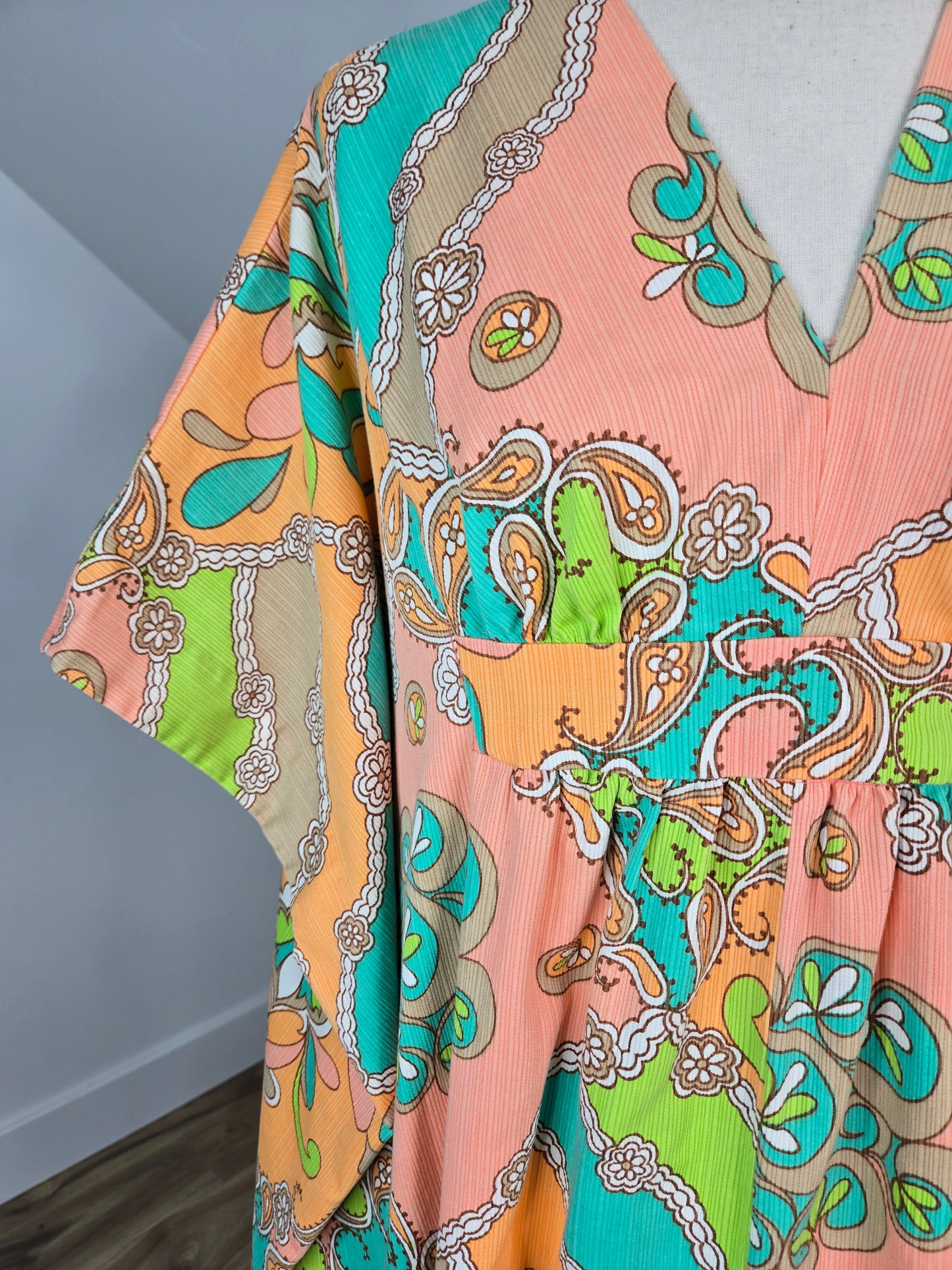Neon and Pastel Psychedelic Print 1960s Kaftan - OS