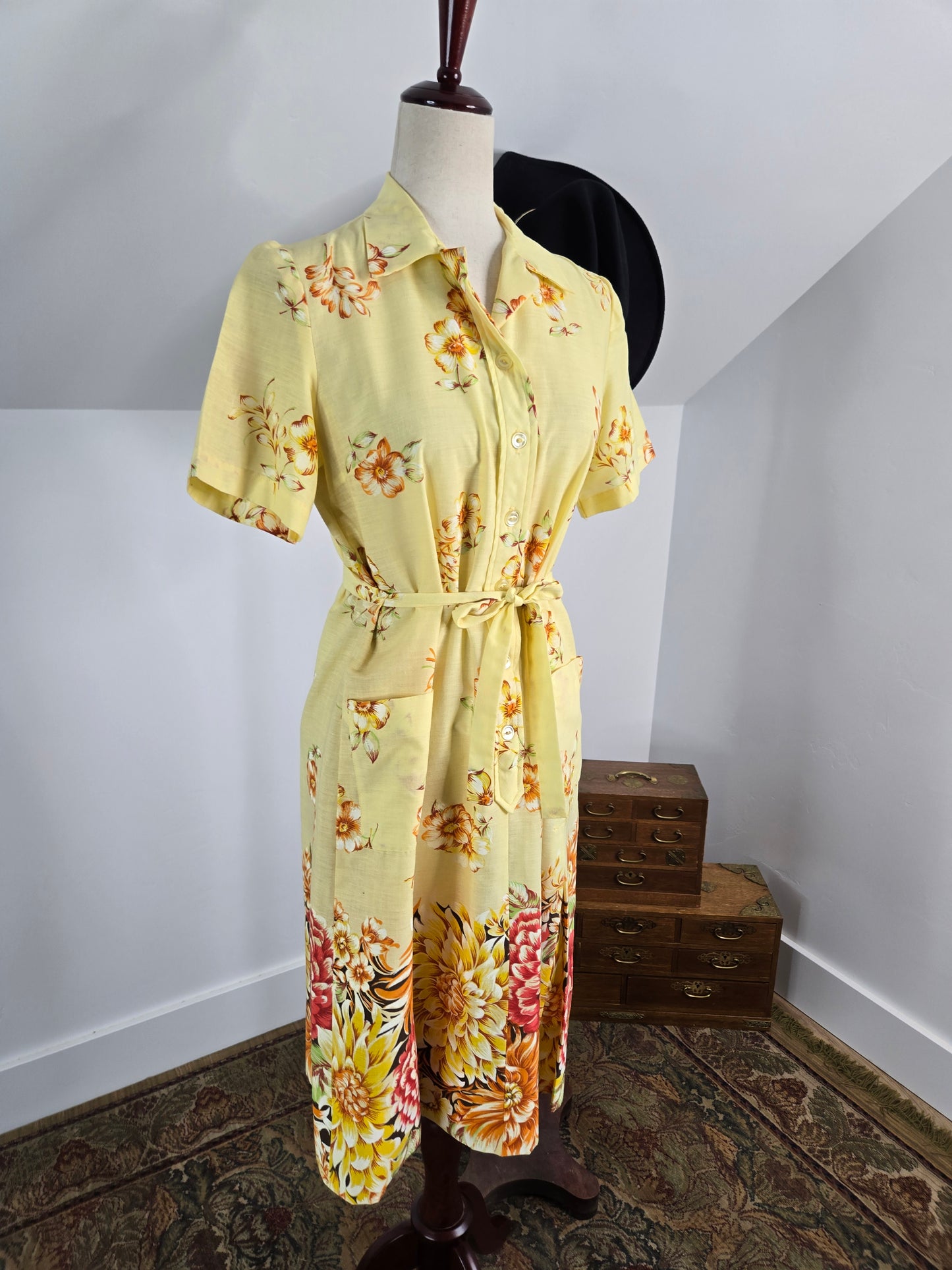 A Nancy Frock 60s Cotton House Dress - small/medium