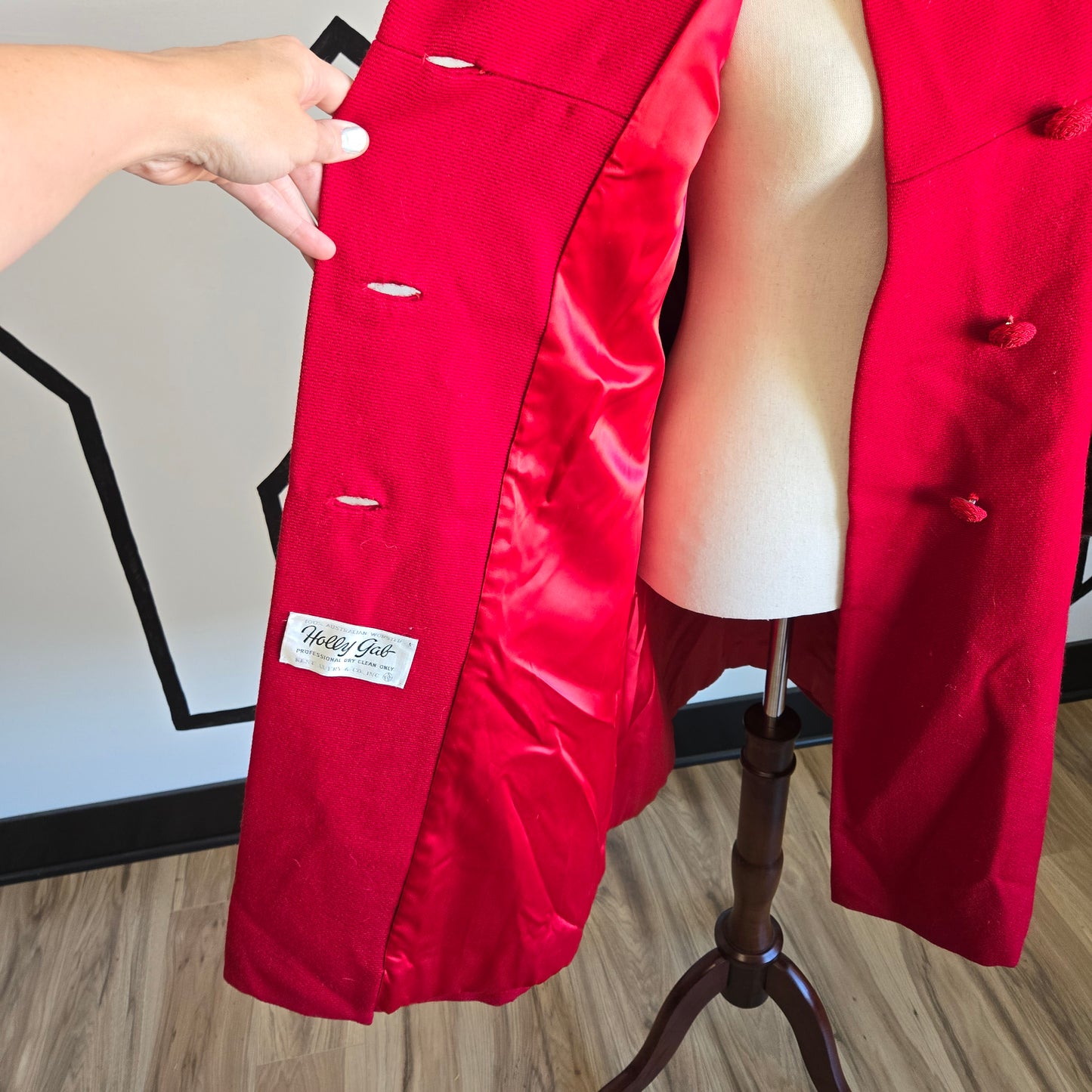 Holly Gab 1960s Red Australian Worsted Wool and Mink Fur Swing Coat - Medium