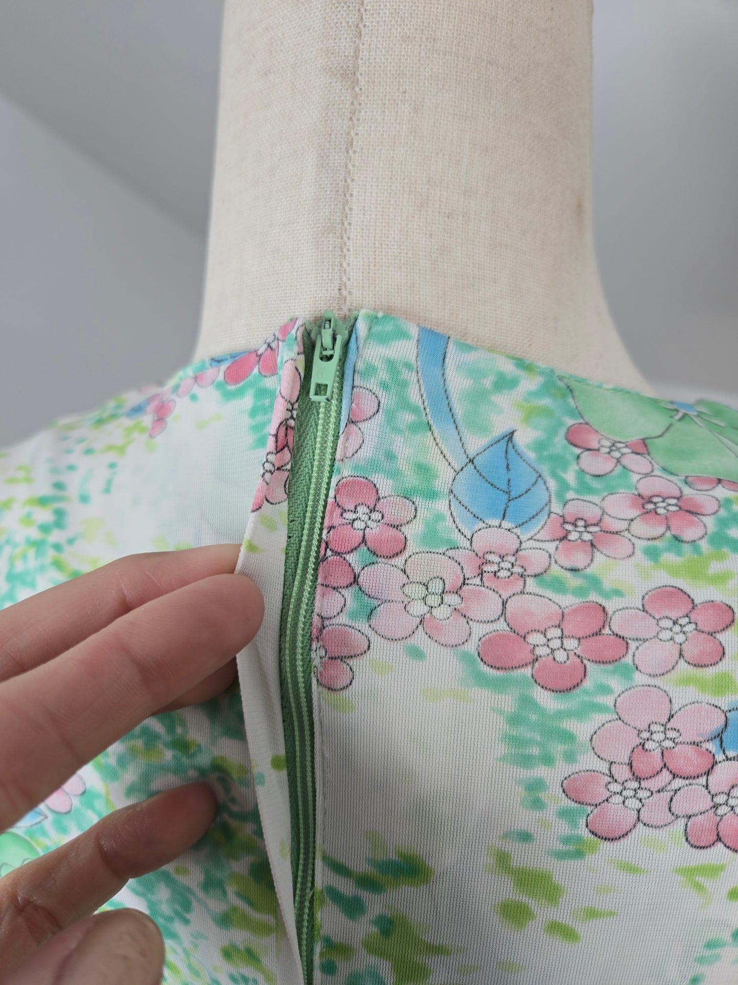 Vintage Mint Green Floral Gypsy Sleeve Dress - Small