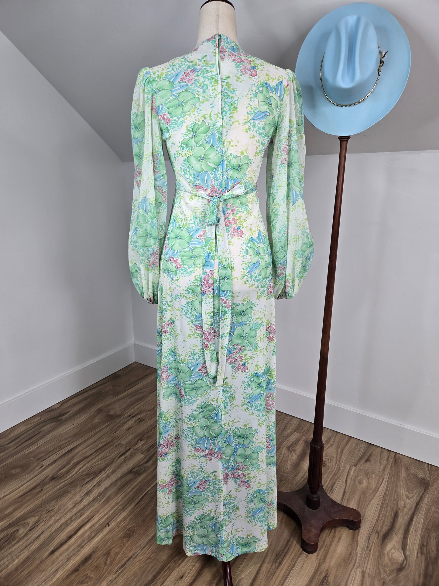 Vintage Mint Green Floral Gypsy Sleeve Dress - Small