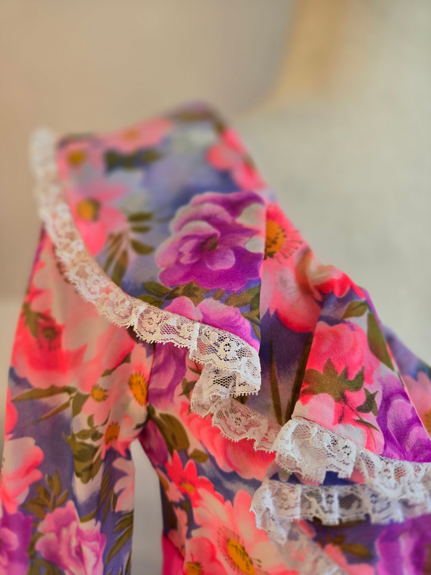 Vintage 1970s Hot Pink Flower Power Maxi Dress - medium