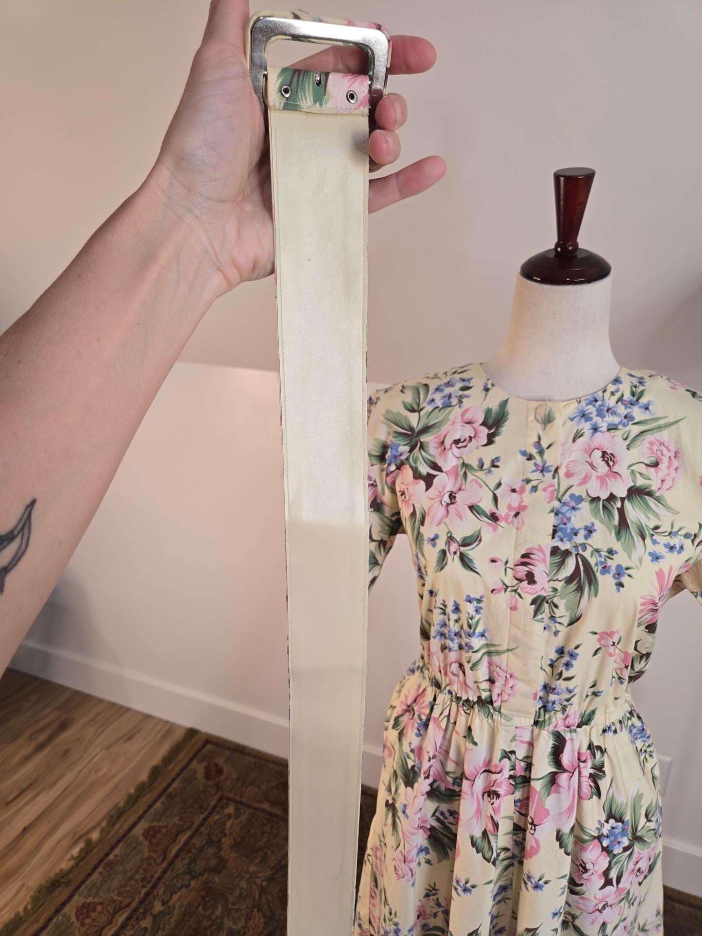 All Week Long 80s Cotton Floral Dress - medium