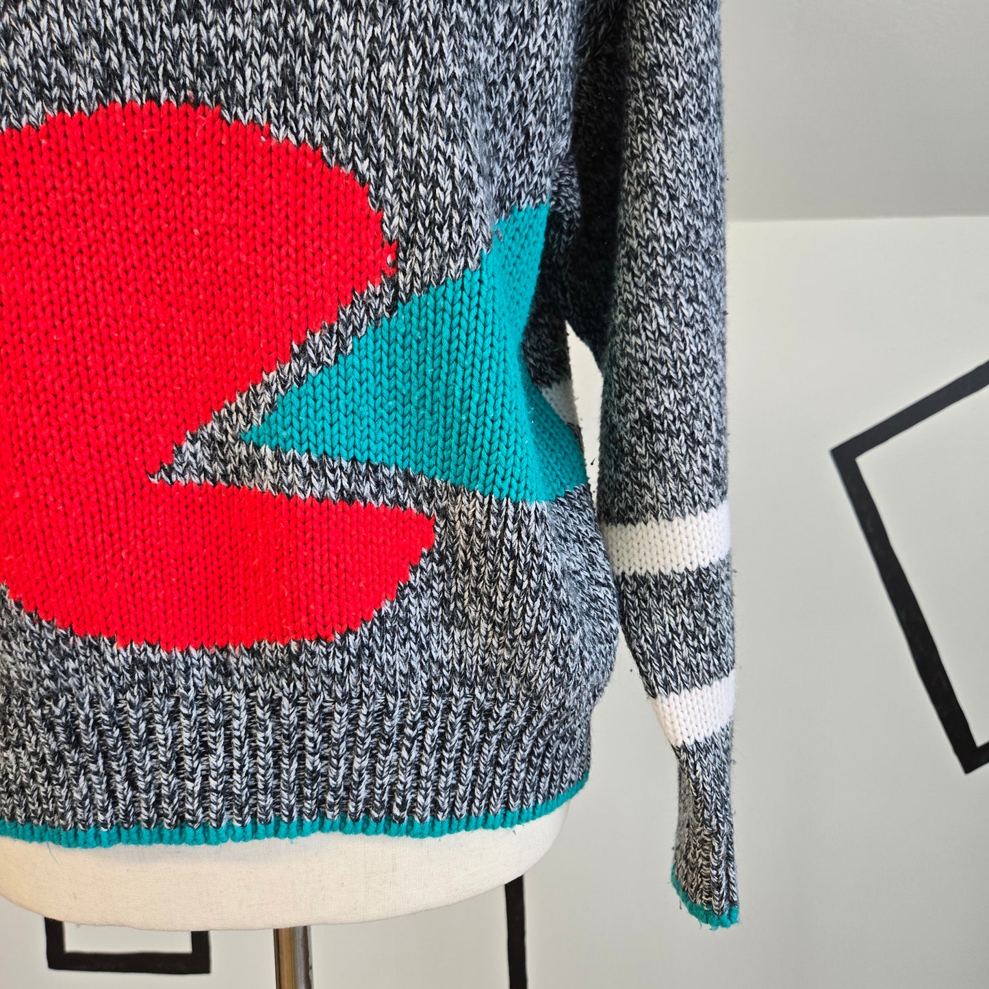 Nuggets Vintage 80s Pacman Knit Sweater made in Korea - medium