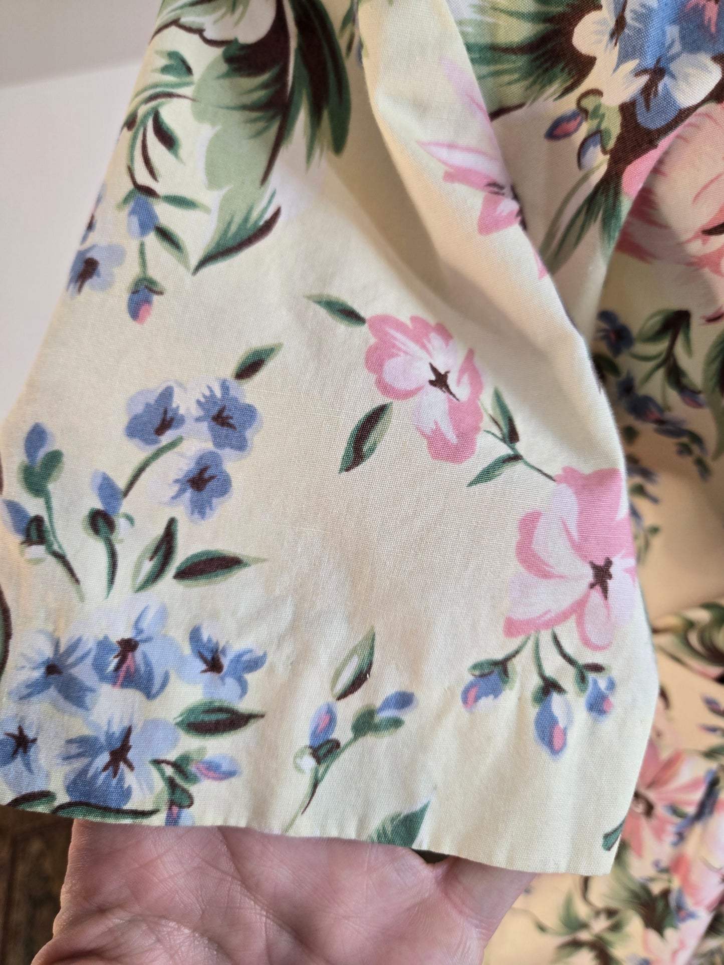 All Week Long 80s Cotton Floral Dress - medium