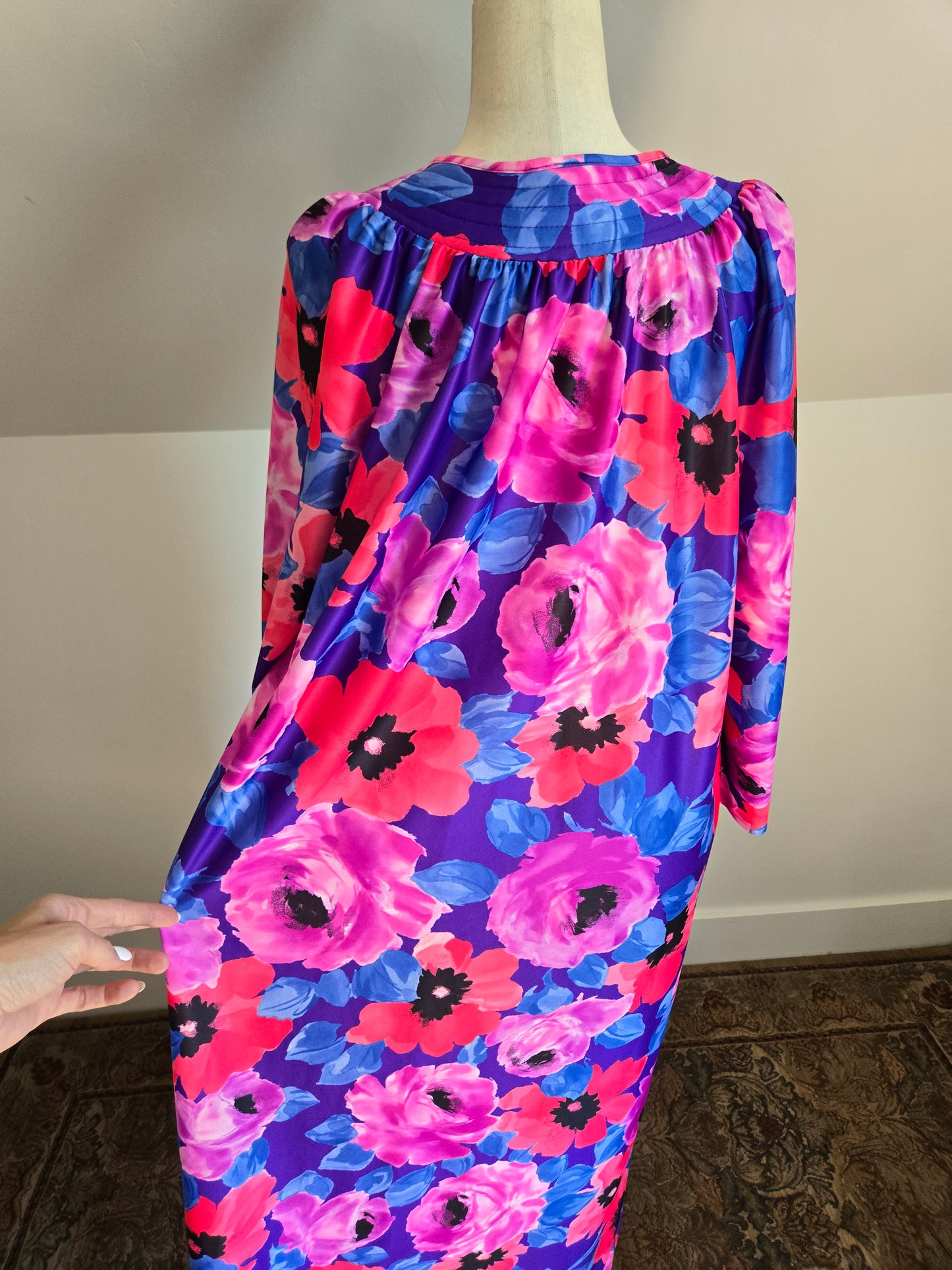 Granada Vintage Floral House Dress - large/XL