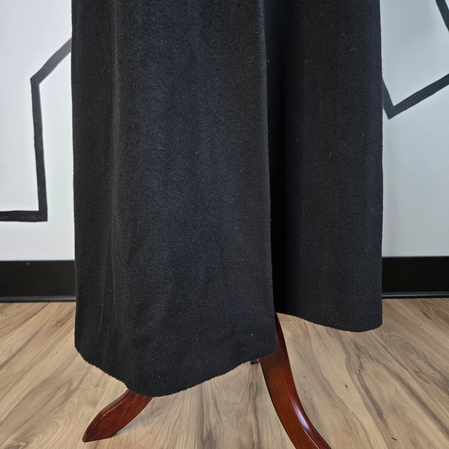 Perry Ellis Vintage Black Merino Wool Long Peacoat - size 8