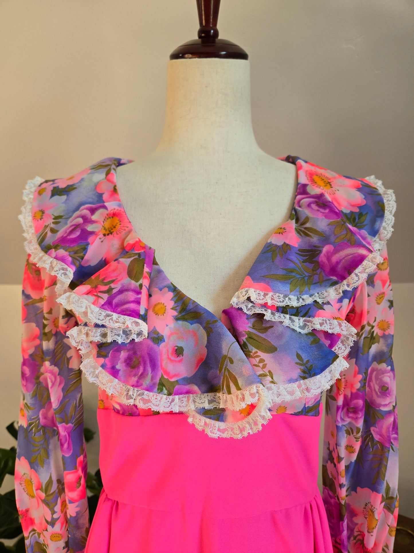 Vintage 1970s Hot Pink Flower Power Maxi Dress - medium