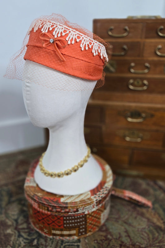 1950s Vintage Peachy Orange Pillbox Hat