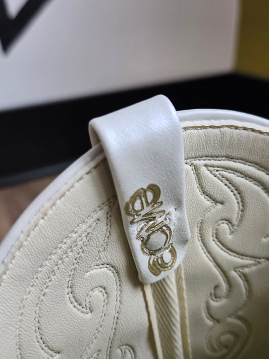 ACME 5109 Vintage Rare Pearlescent White Leather Cowboy Boots - Size 5.5 (womens)