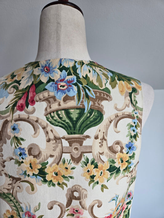 E Claire Vintage Cotton Floral Vest in Ivory - S/M
