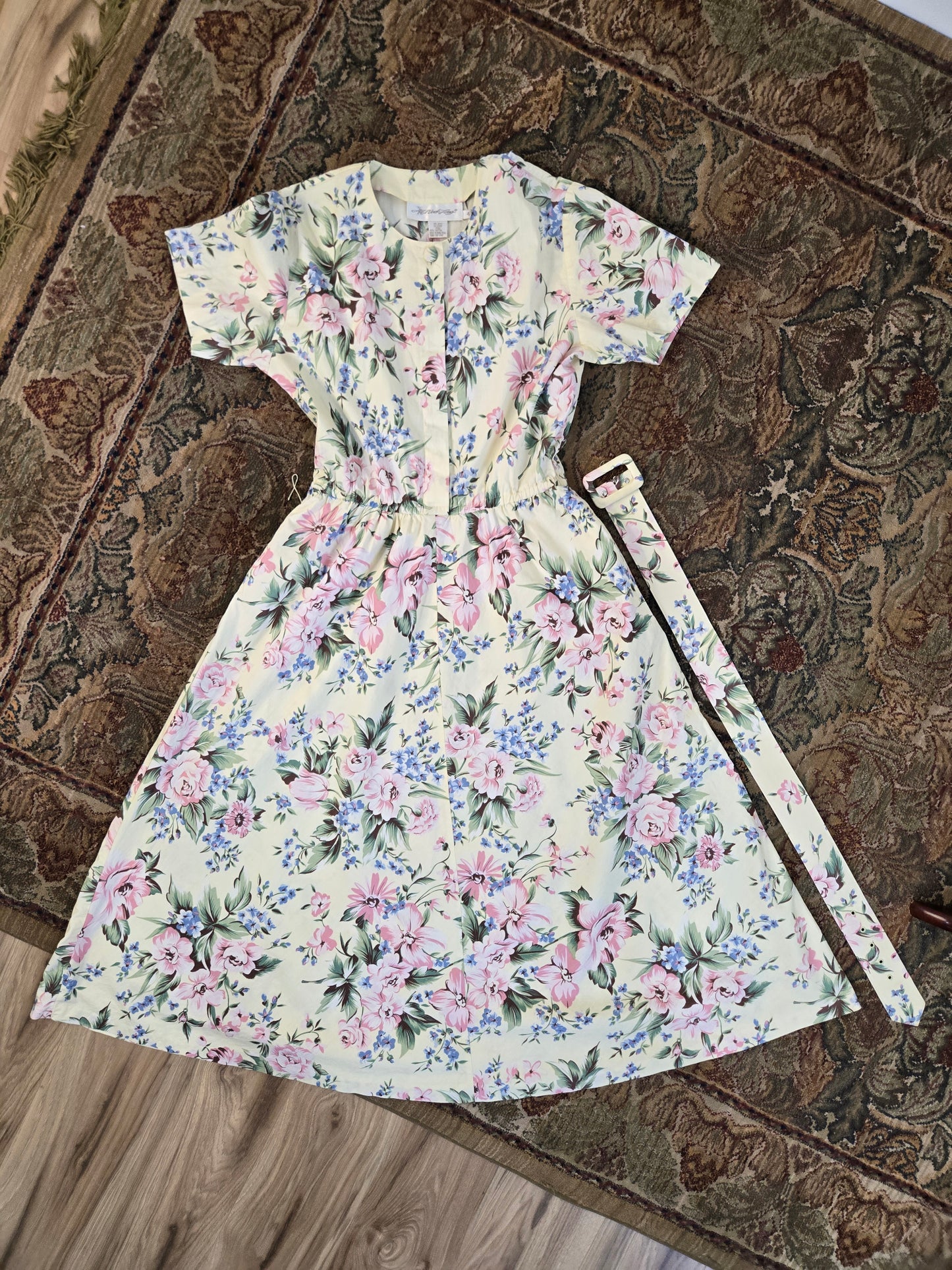 All Week Long 80s Cotton Floral Dress - medium