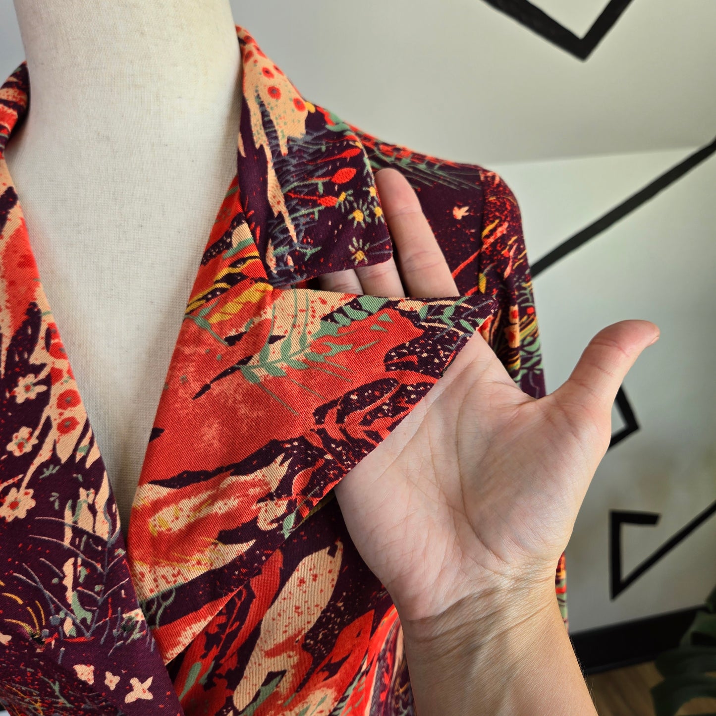 Vintage 1970s Funky Printed Dagger Collar Blazer - XS/Small