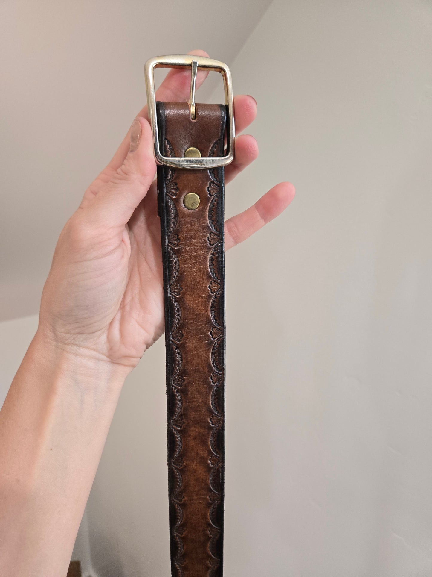 Brown Tooled Genuine Leather Western Belt - W30-33"