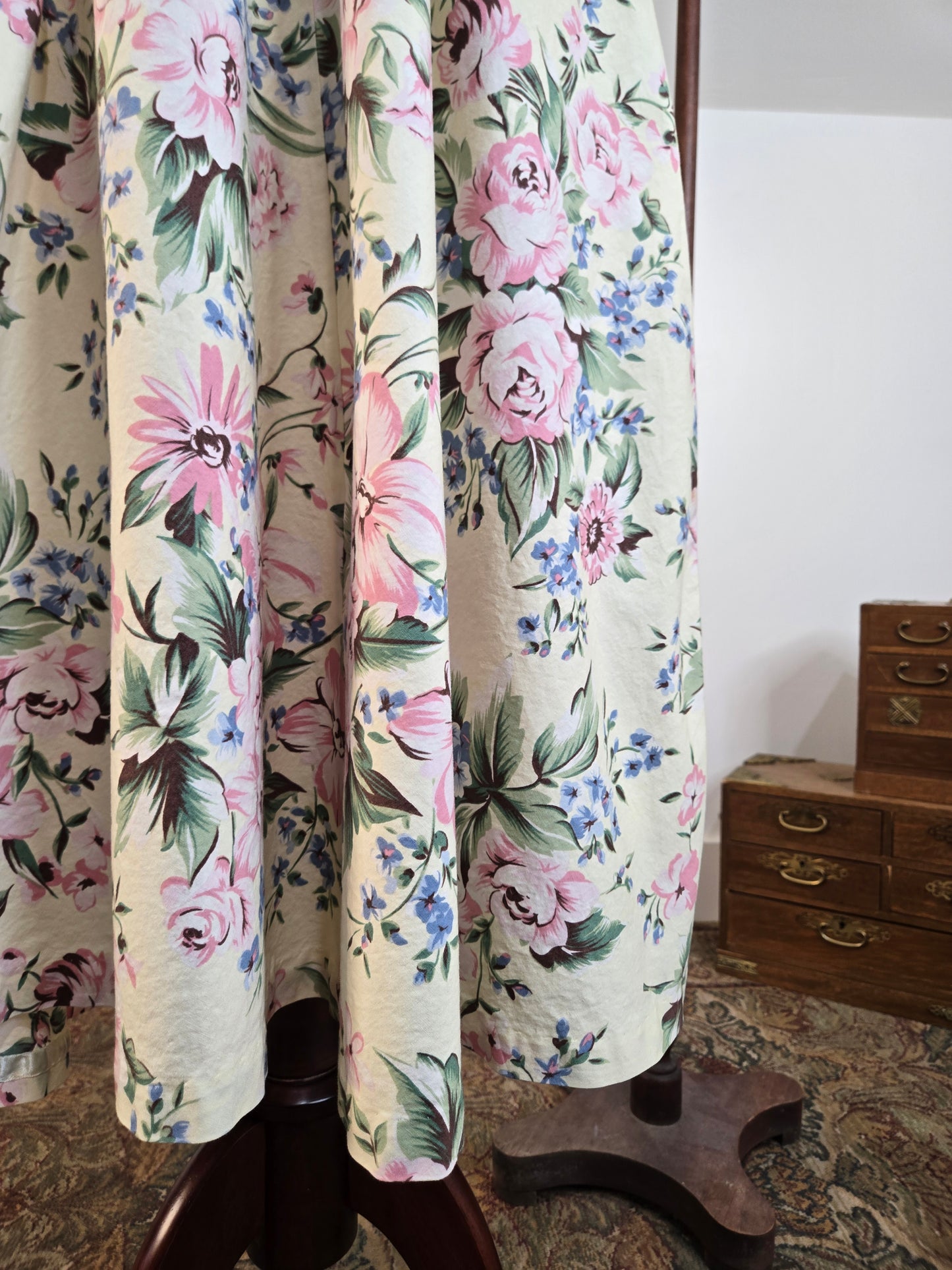 All Week Long 80s Cotton Floral Dress - medium