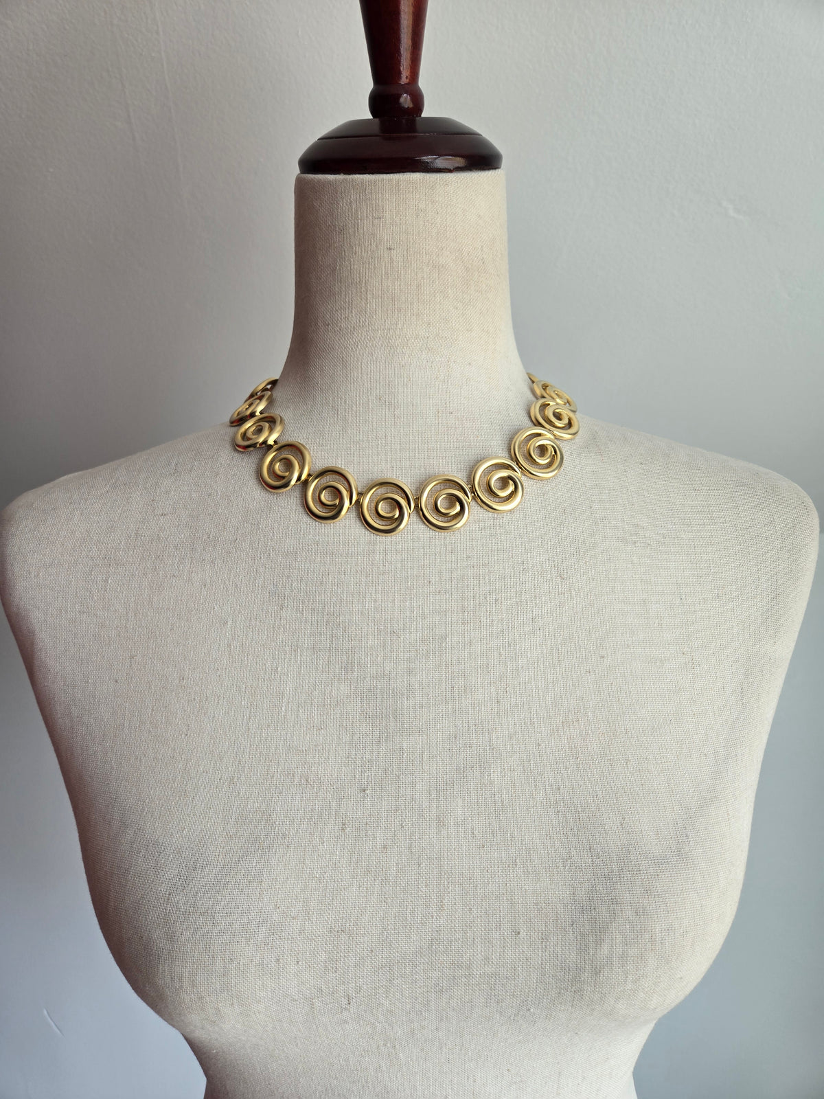 Vintage Matte Gold Chunky Swirl Necklace