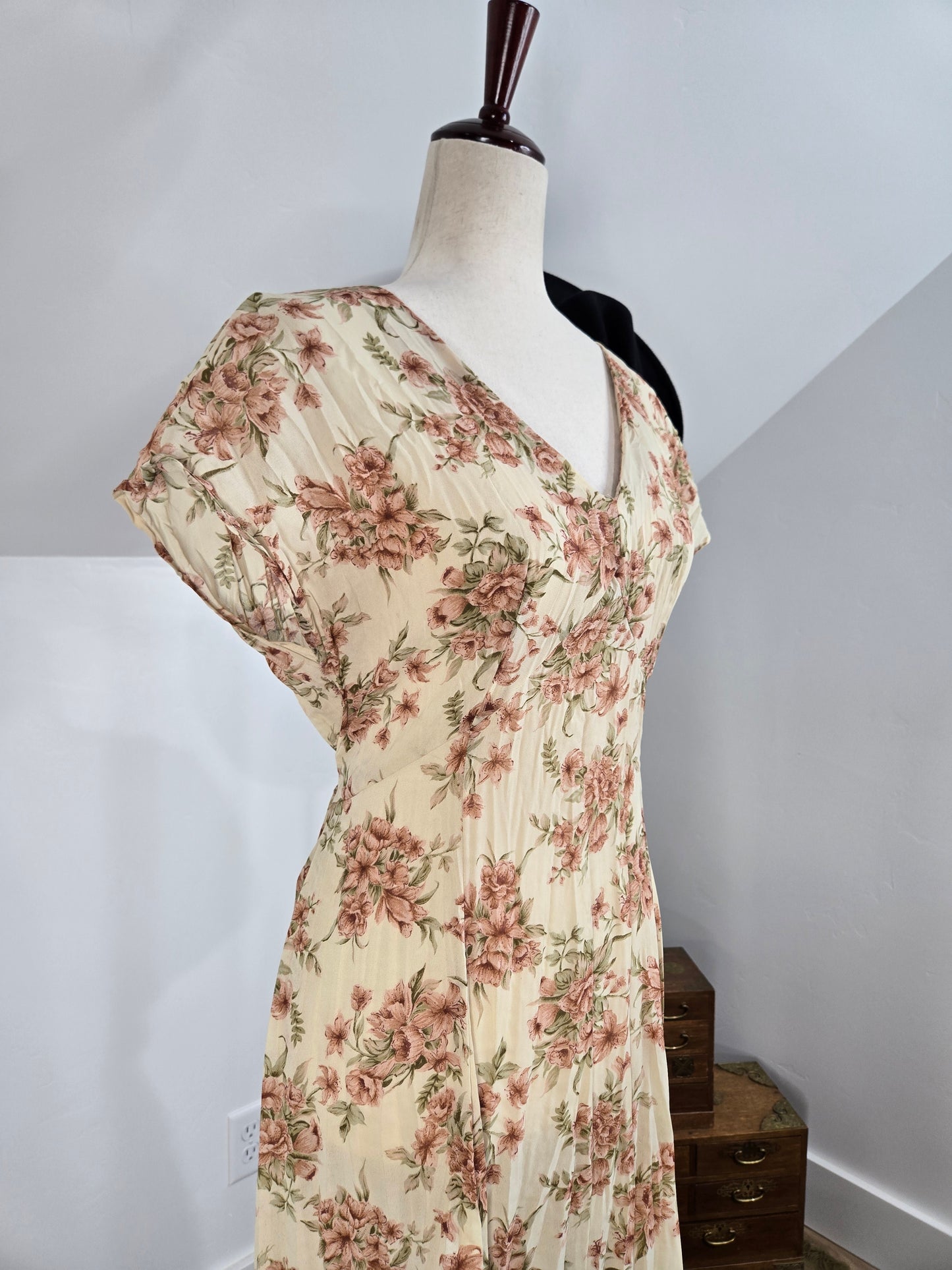 Timing USA Vintage 90s Floral Semi Shear Dress - medium