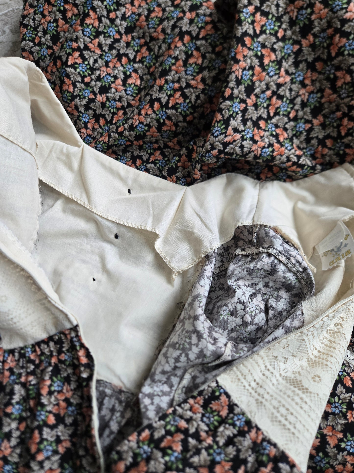 Wendy Bird Vintage 1960s Prairie Dress With Lace Bib - XS/S