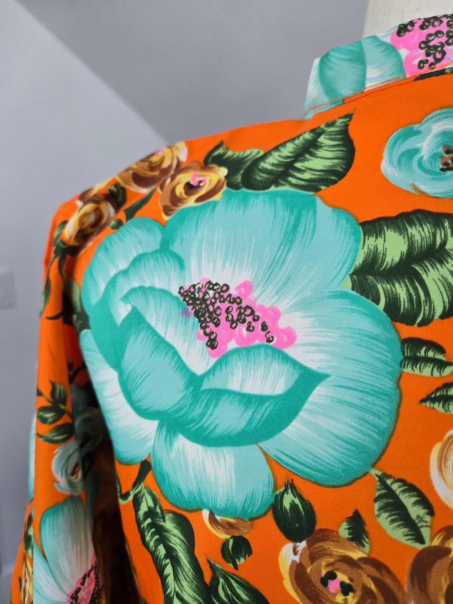 Vintage Dayglo Hawaiian Print Halftan Top - large