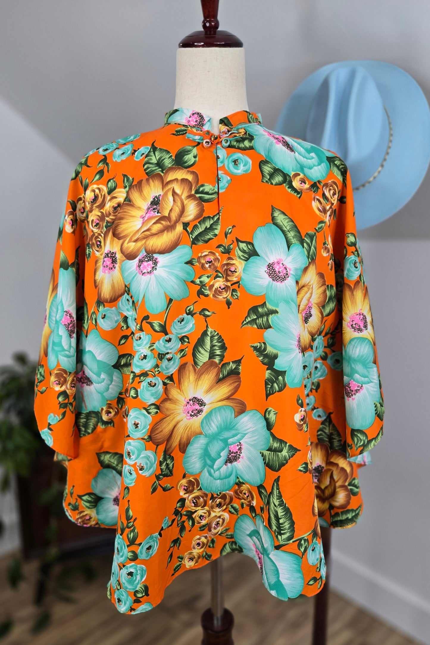 Vintage Dayglo Hawaiian Print Halftan Top - large