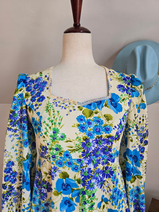 Vintage 70s Flower Power Nylon Maxi Dress - medium