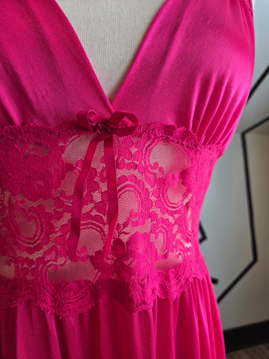 Vintage Fuchsia Pink Peignoir Maxi Dress with Lace Middle - small