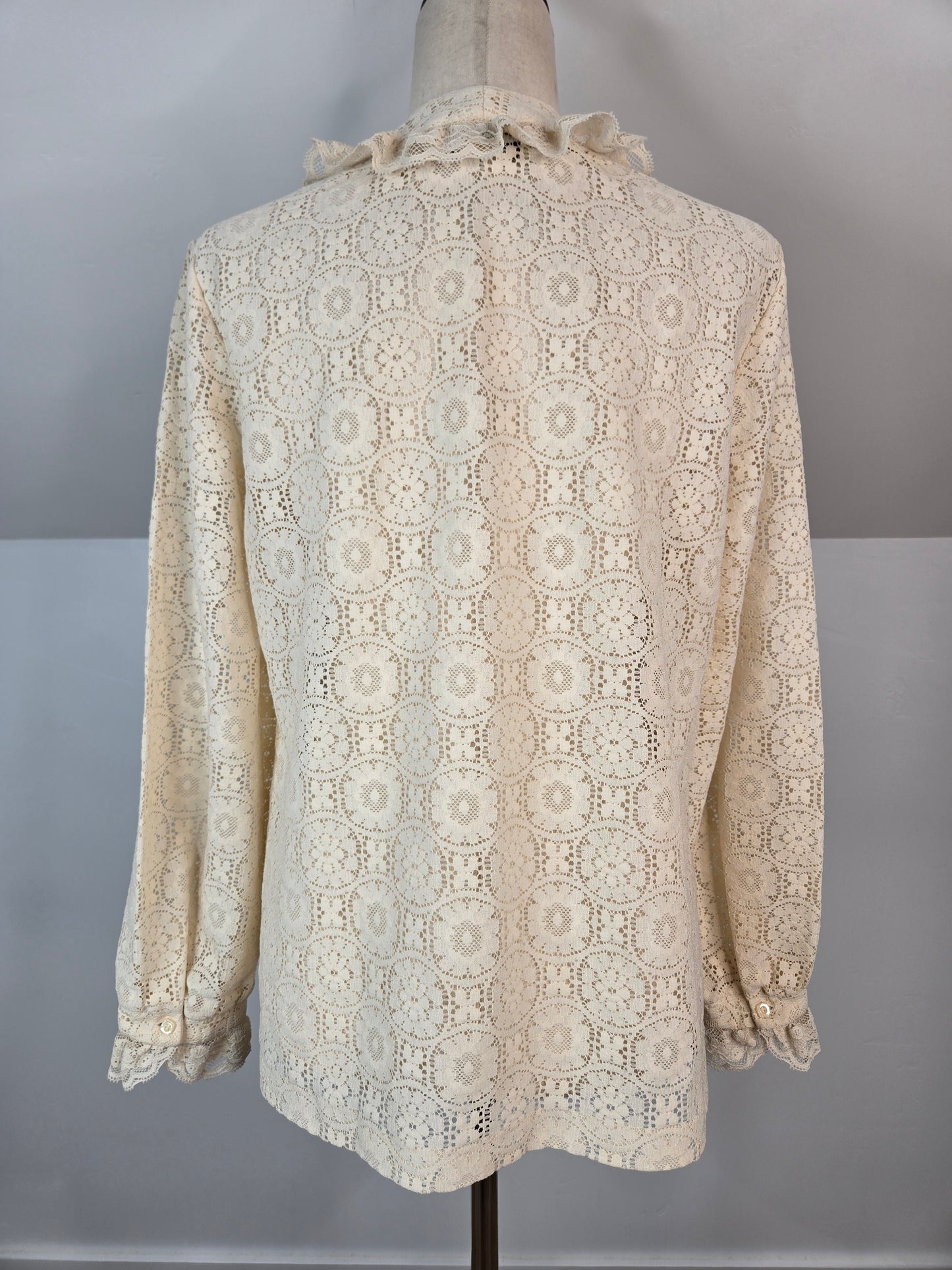 Tumbleweeds Vintage 70s Cotton Lace Ruffle Top - large