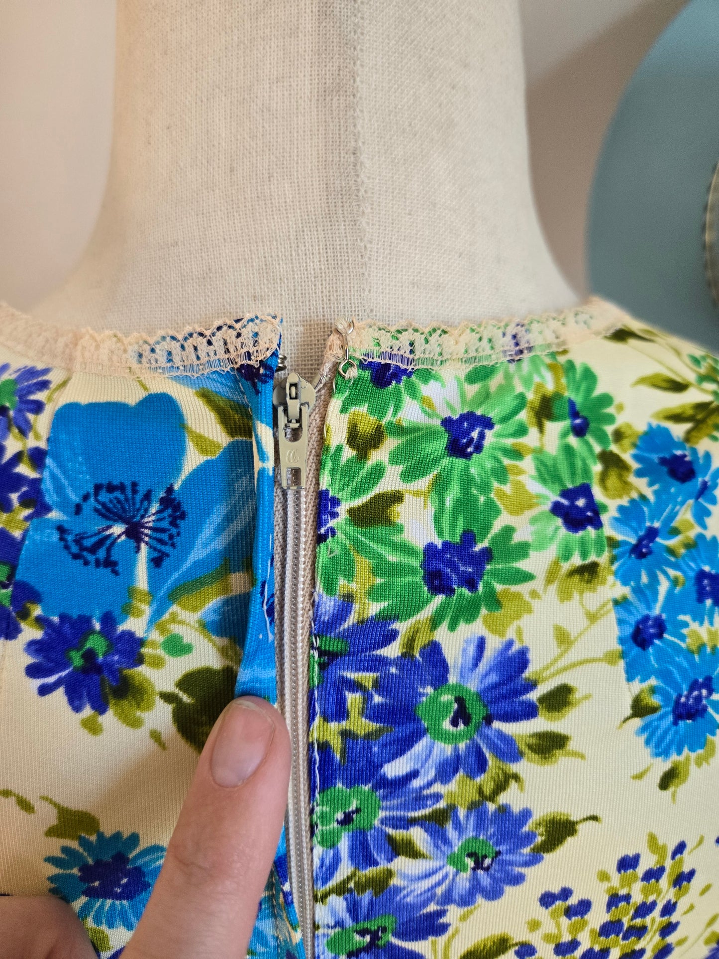 Vintage 70s Flower Power Nylon Maxi Dress - medium