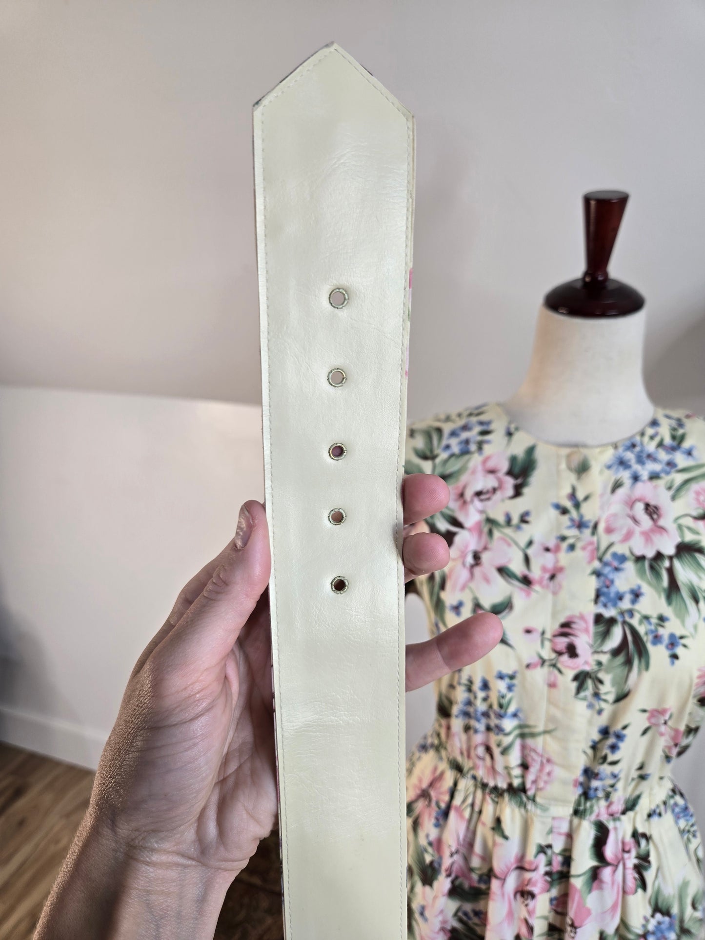 All Week Long 80s Cotton Floral Dress - medium
