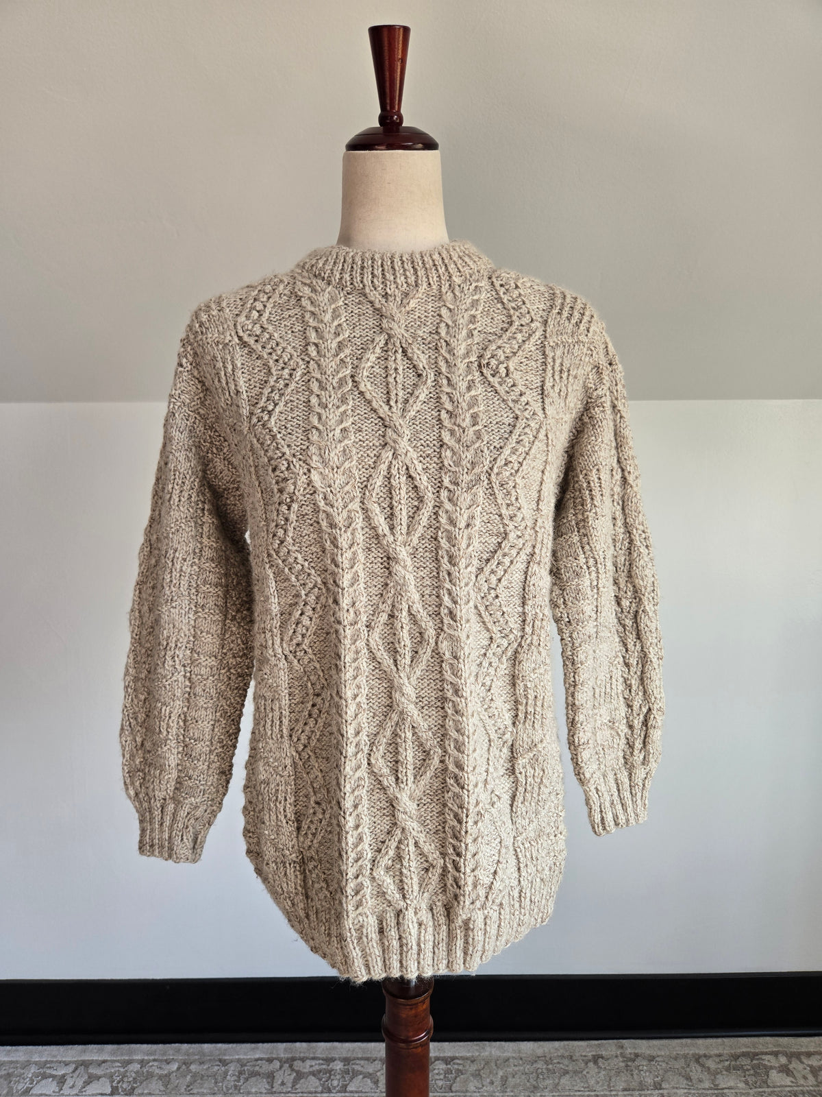 Aran Islands Soft Wool Hand Knitted Chunky Sweater - Medium