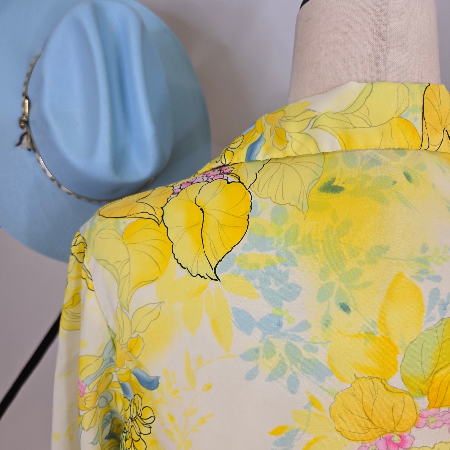 Pykettes Vintage 1970s Neon Yellow Floral Top - medium/large