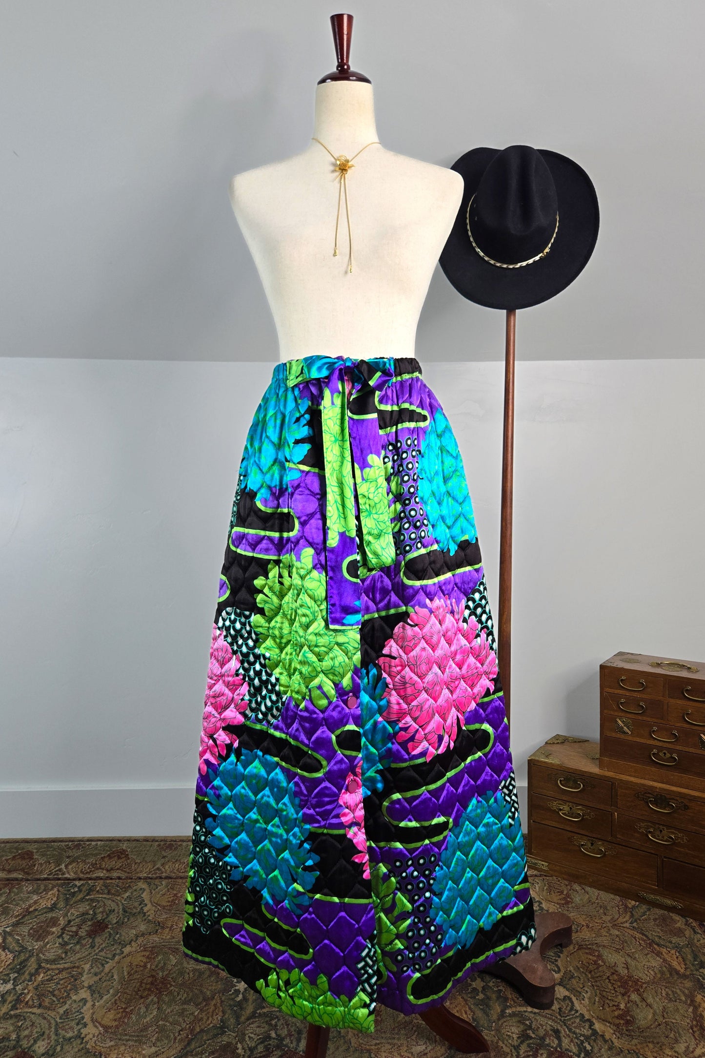 Penney's Loungewear Vintage 70s Dayglo Quilted Skirt - S/M/L