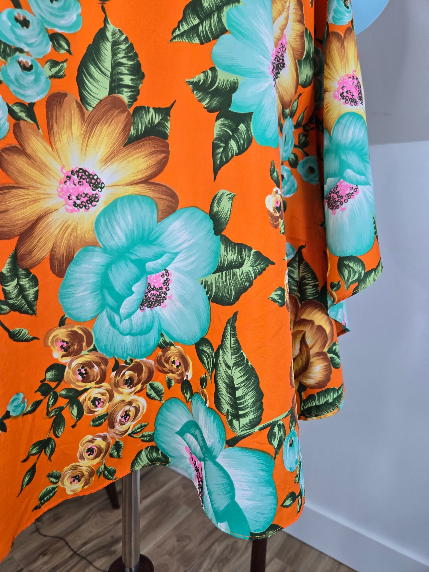 Vintage Dayglo Hawaiian Print Halftan Top - large