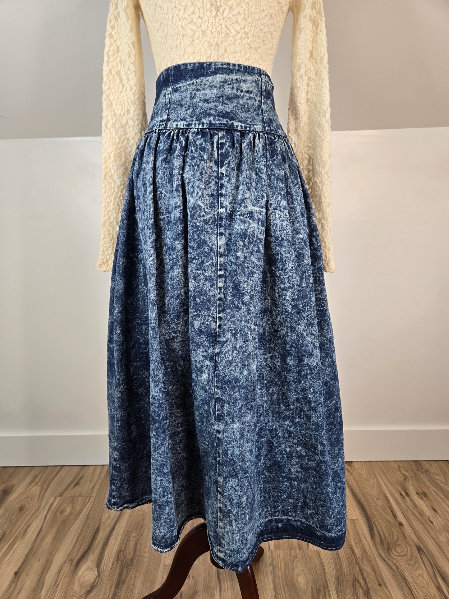 Good Things of California Vintage Acid Wash Denim Skirt - small