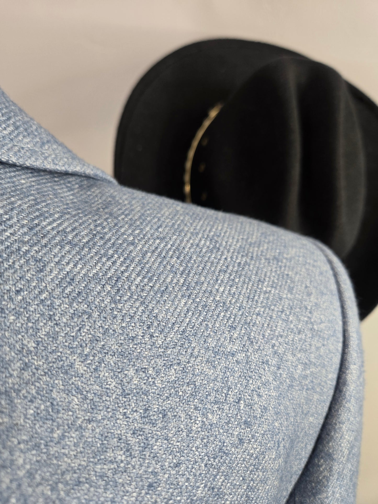 Escada Cashmere and Silk Made in Germany Vintage Blazer - large